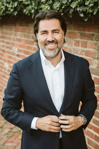 Andre Perez, Executive VP & Associate Broker