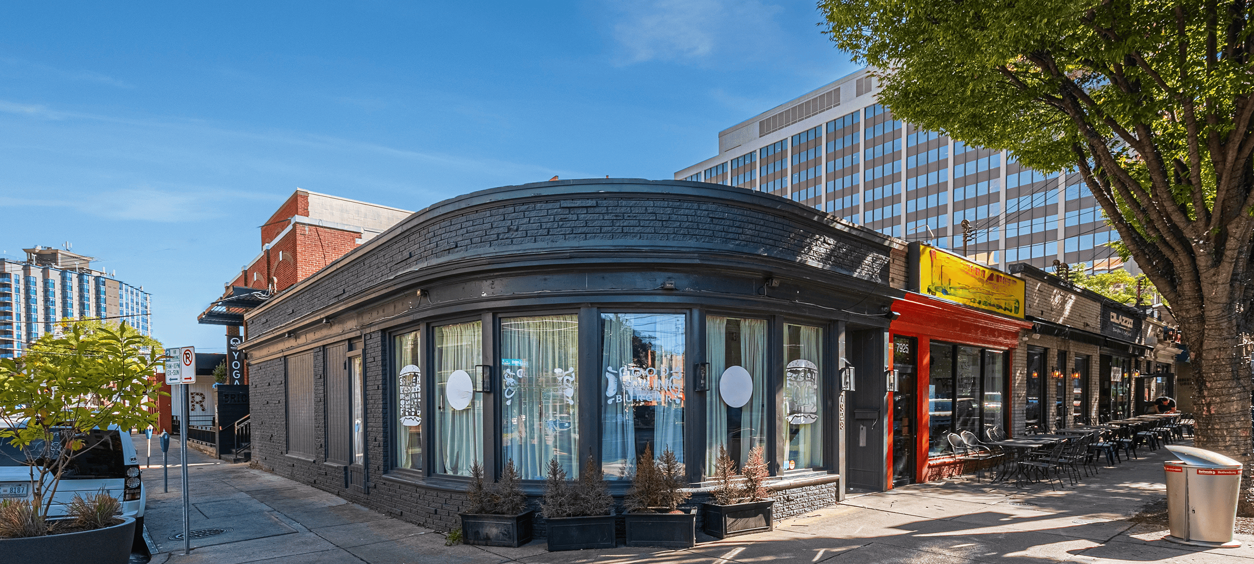 Front of a commercial building in a commercial corridor in the Washington Metro Area